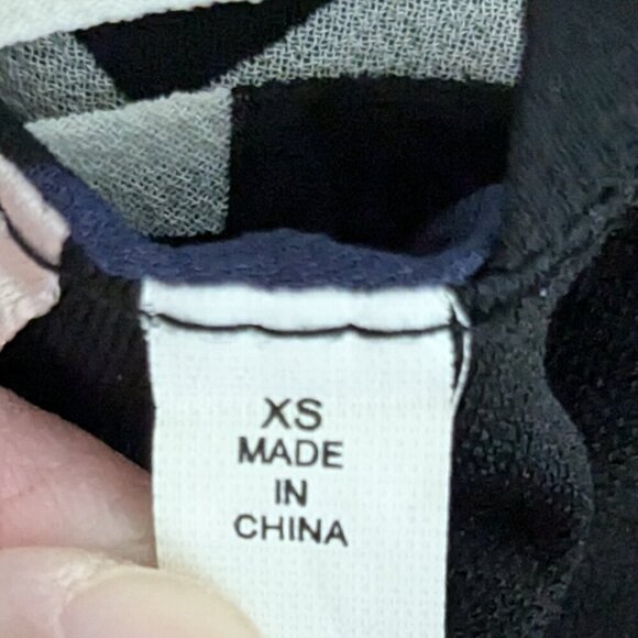 THREE PINK HEARTS Black/Navy Blue Chevron Stripe Chiffon Short Dress; Size XS - Picture 7 of 7